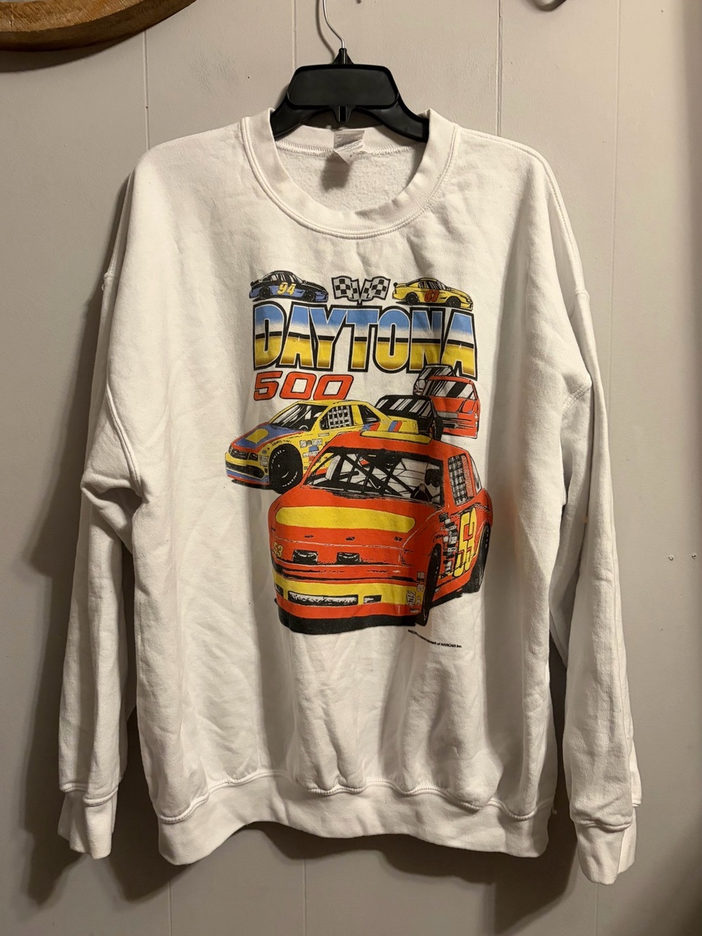 Gildan White Crewneck Sweatshirt with Daytona 500 Racing Graphic